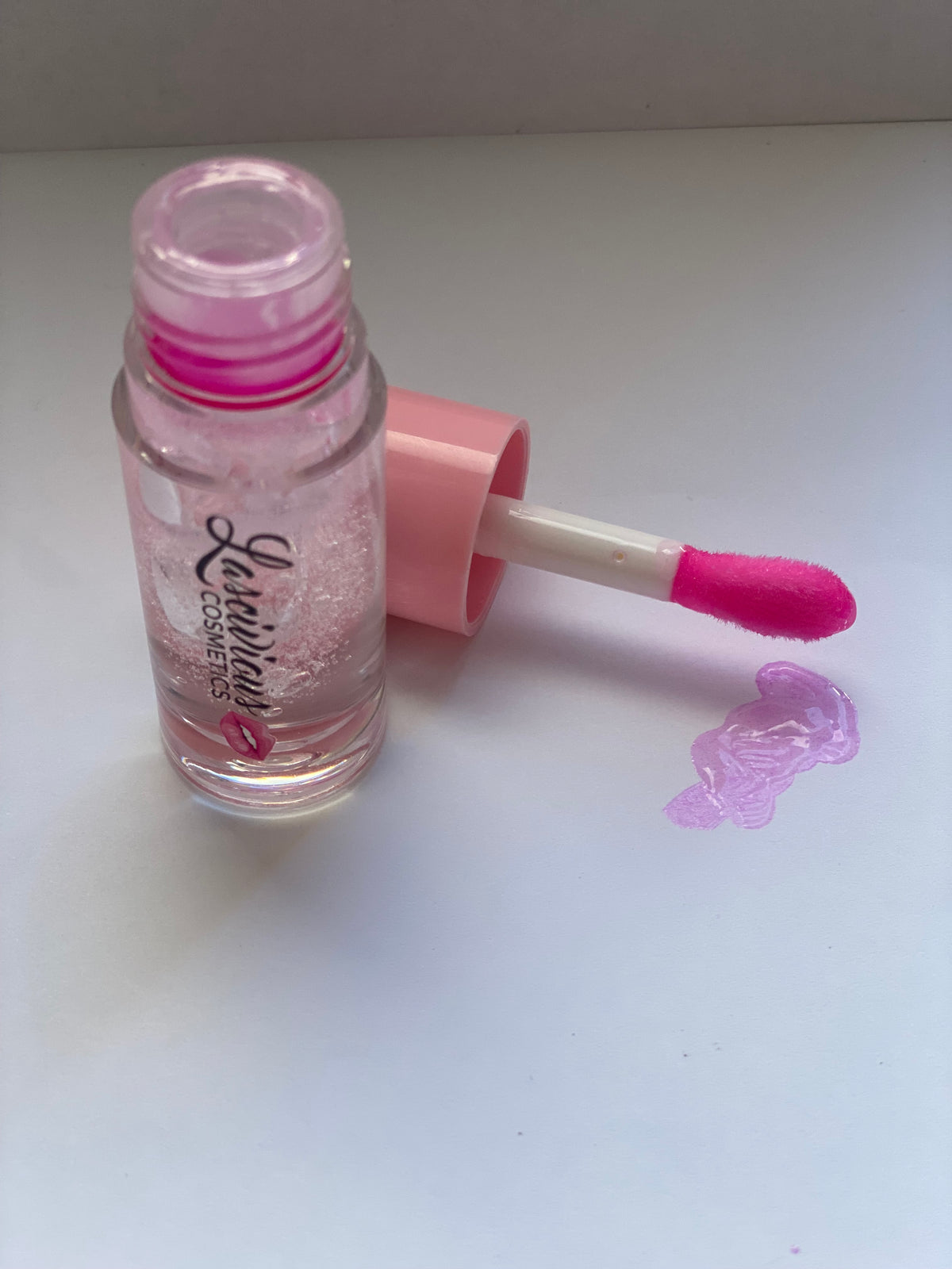 COLOR CHANGING LIP GLOSS - CLEAR TO PINK (PH-ACTIVATED)